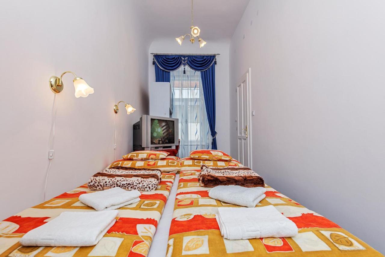 Arany Csillag Apartman Еґер Екстер'єр фото