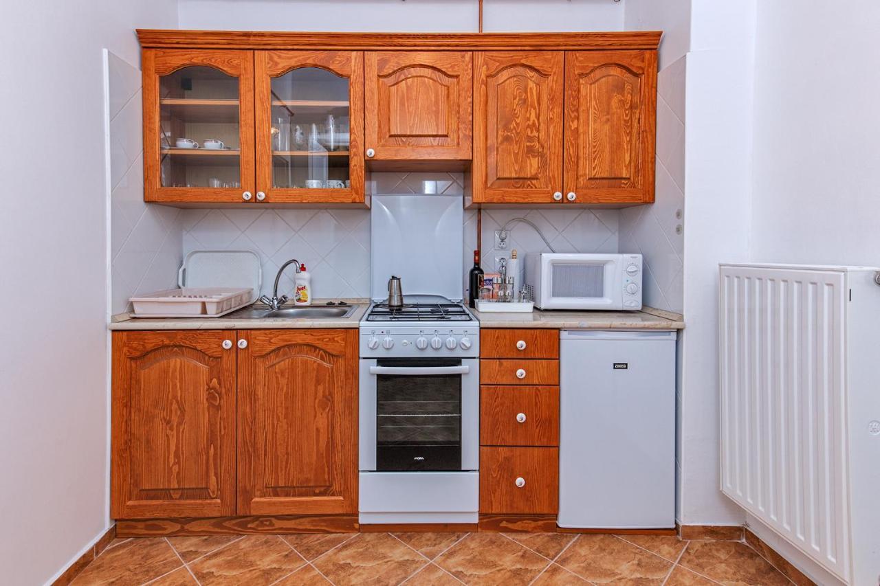 Arany Csillag Apartman Еґер Екстер'єр фото