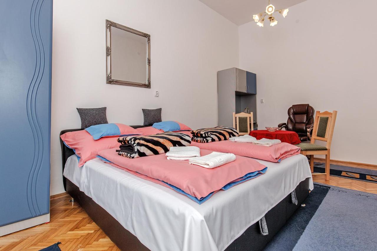 Arany Csillag Apartman Еґер Екстер'єр фото